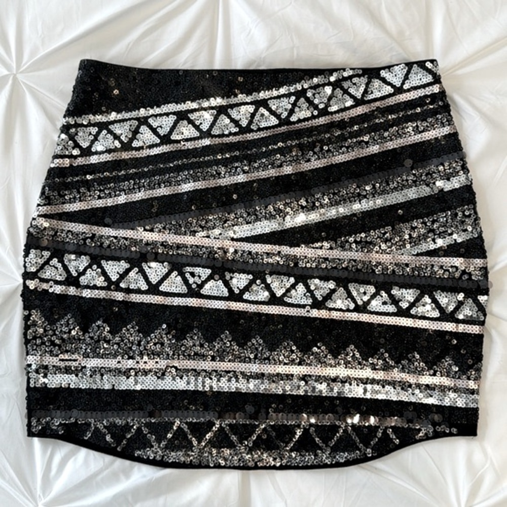 Express Sequin Geometric Stripe Mini Skirt Black Silver Women’s M